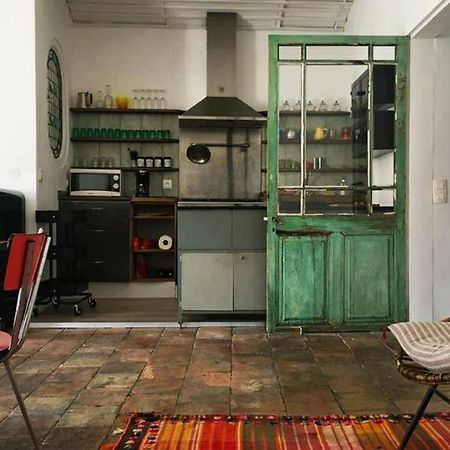 Logement De Charme A Joyeuse Apartment Bagian luar foto