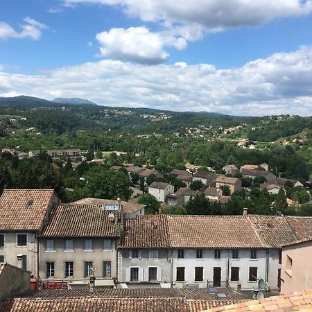 Logement De Charme A Joyeuse Apartment Bagian luar foto